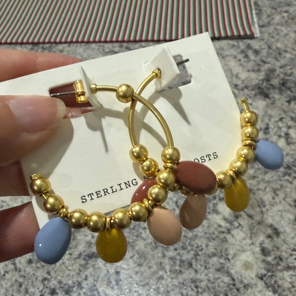Madewell Women’s Enameled Cowrie Shell Hoop Earrings Multi Color Muted Blush